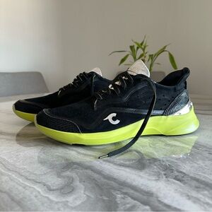 COURSER Uno Black Luxe Sneakers